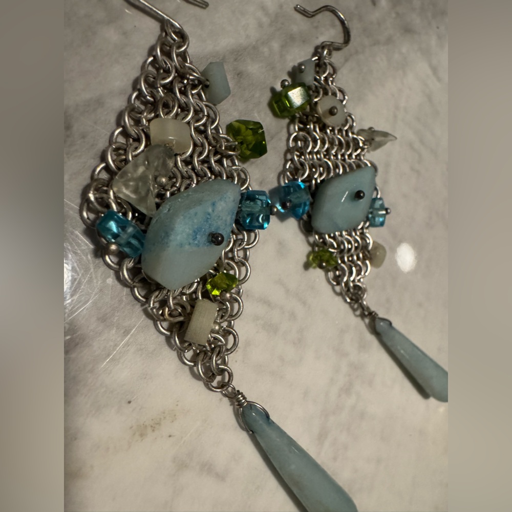 Liz Palacios Silver Tone Mesh And Colored Gems Swarovski
Chandelier Earrings - Picture 6 of 10